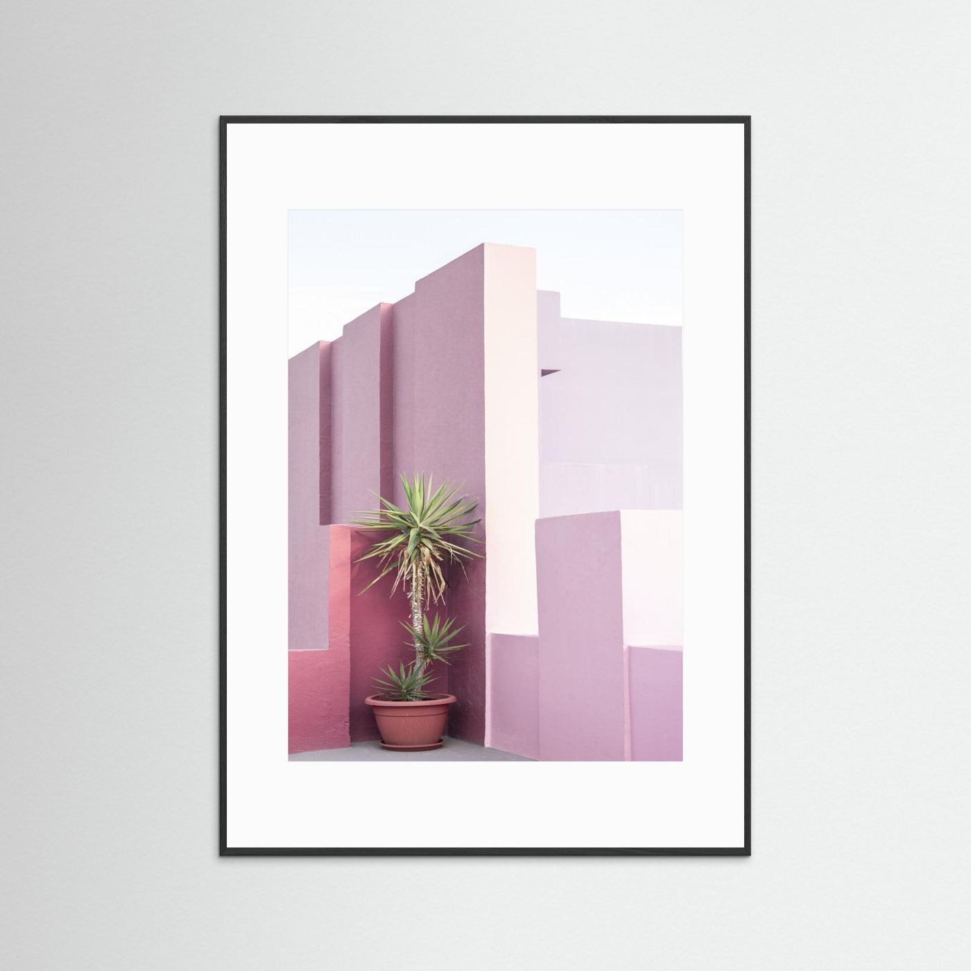 La Muralla Roja 4 by Kathrin Pienaar