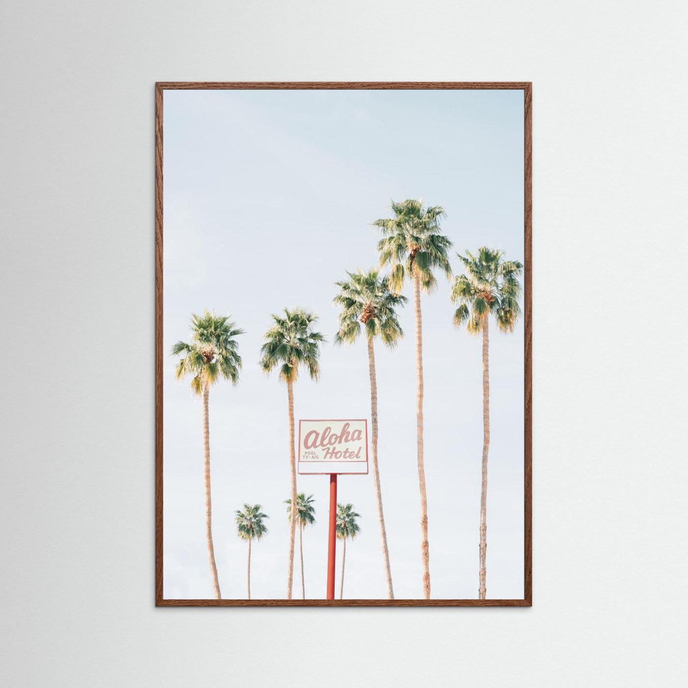 Aloha Hotel by Kathrin Pienaar
