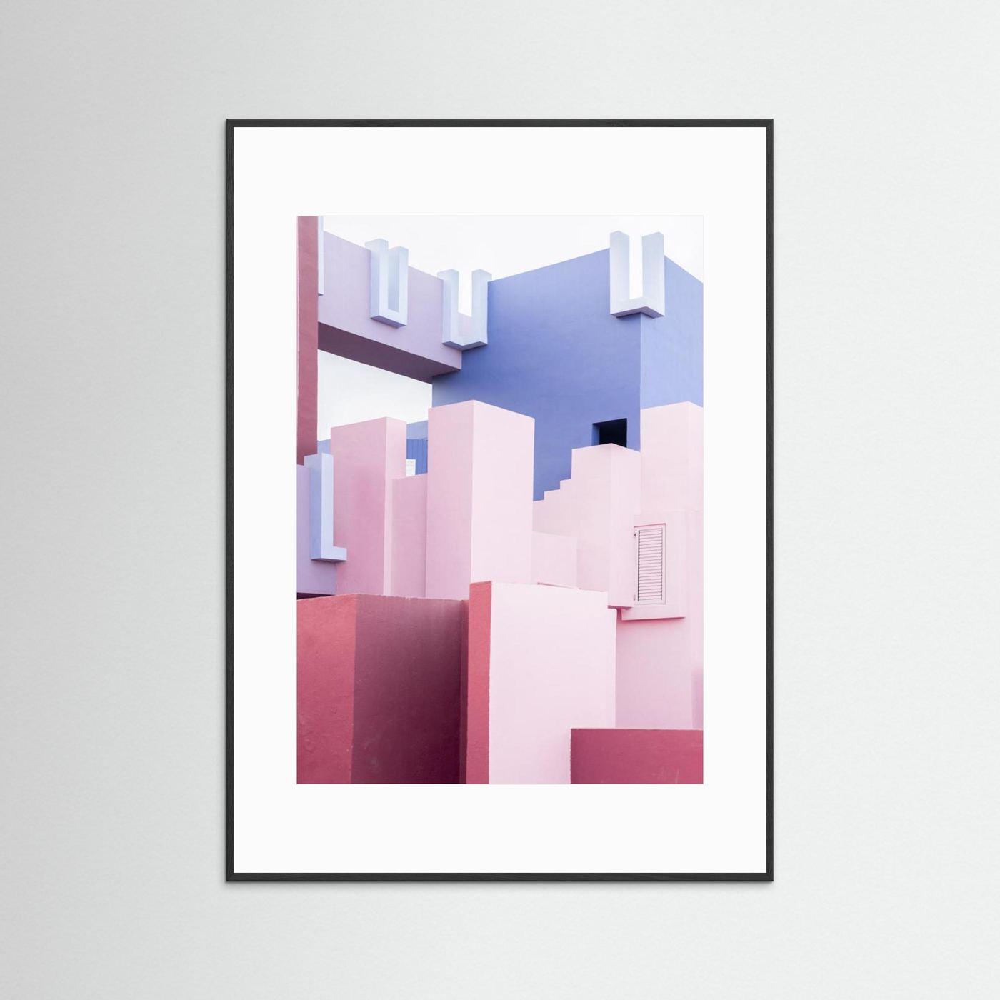 La Muralla Roja 3 by Kathrin Pienaar