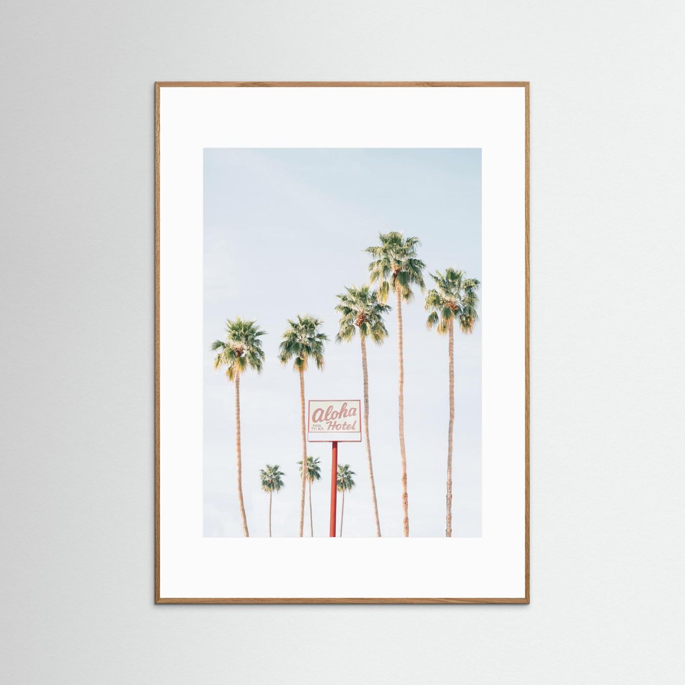 Aloha Hotel by Kathrin Pienaar