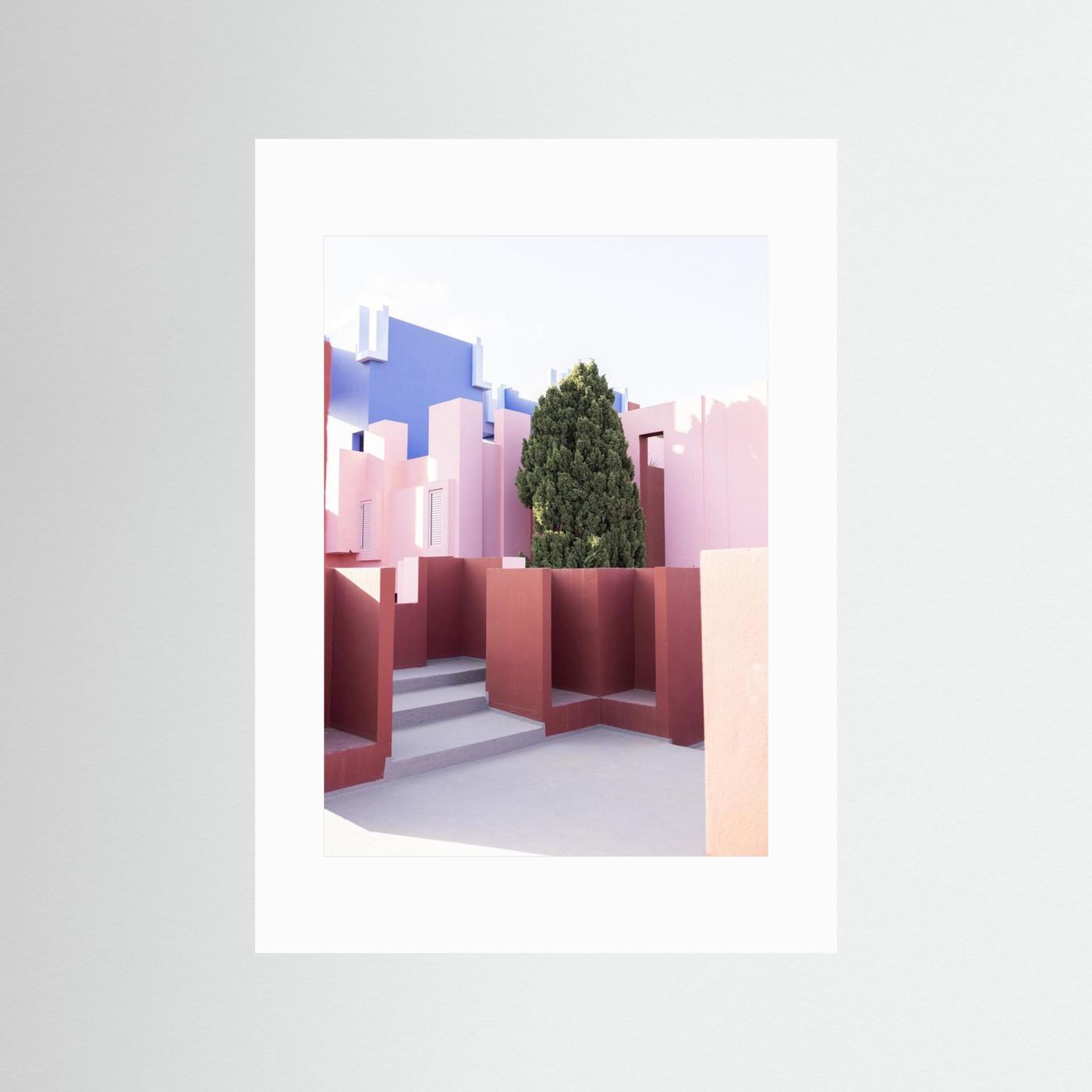 La Muralla Roja 2 by Kathrin Pienaar