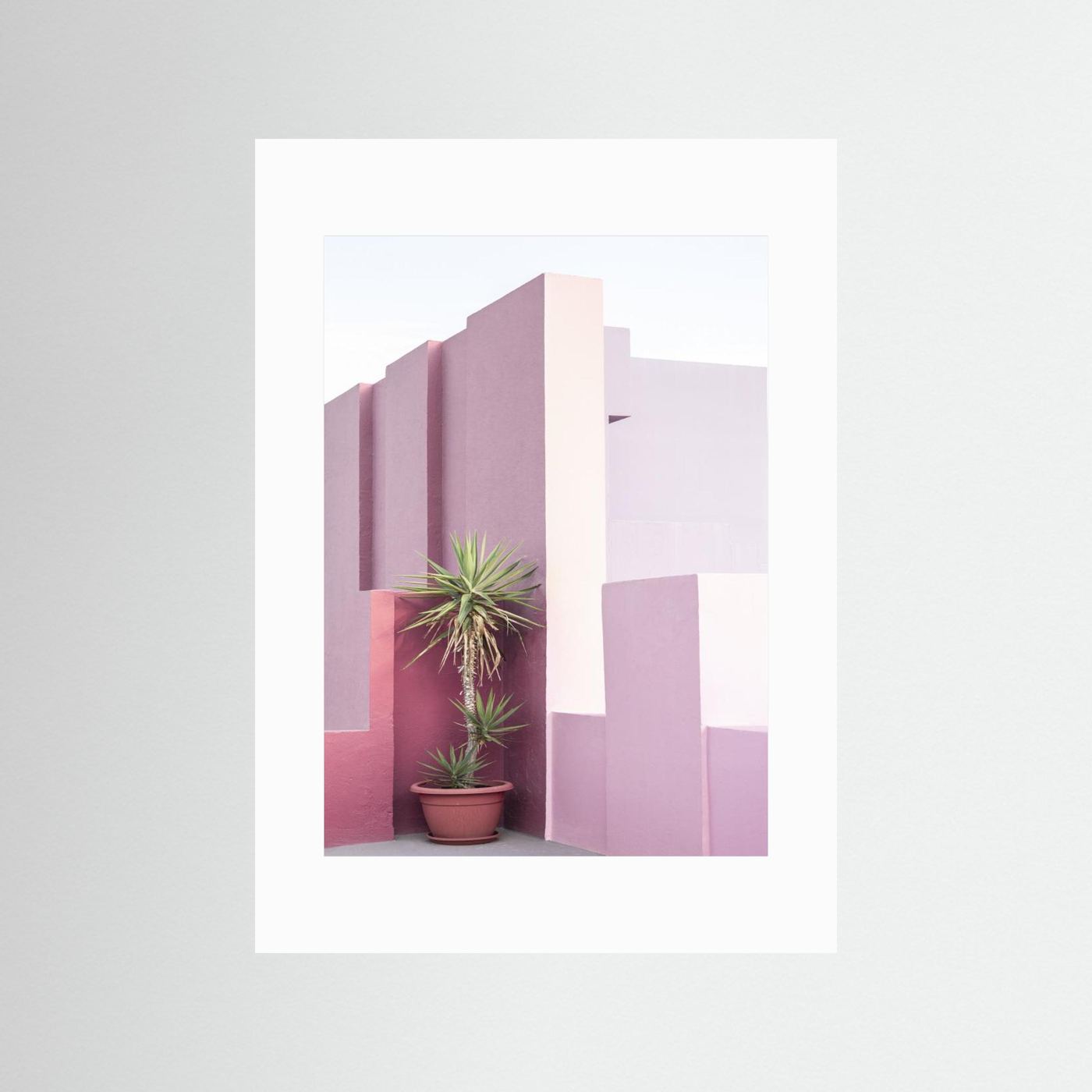 La Muralla Roja 4 by Kathrin Pienaar