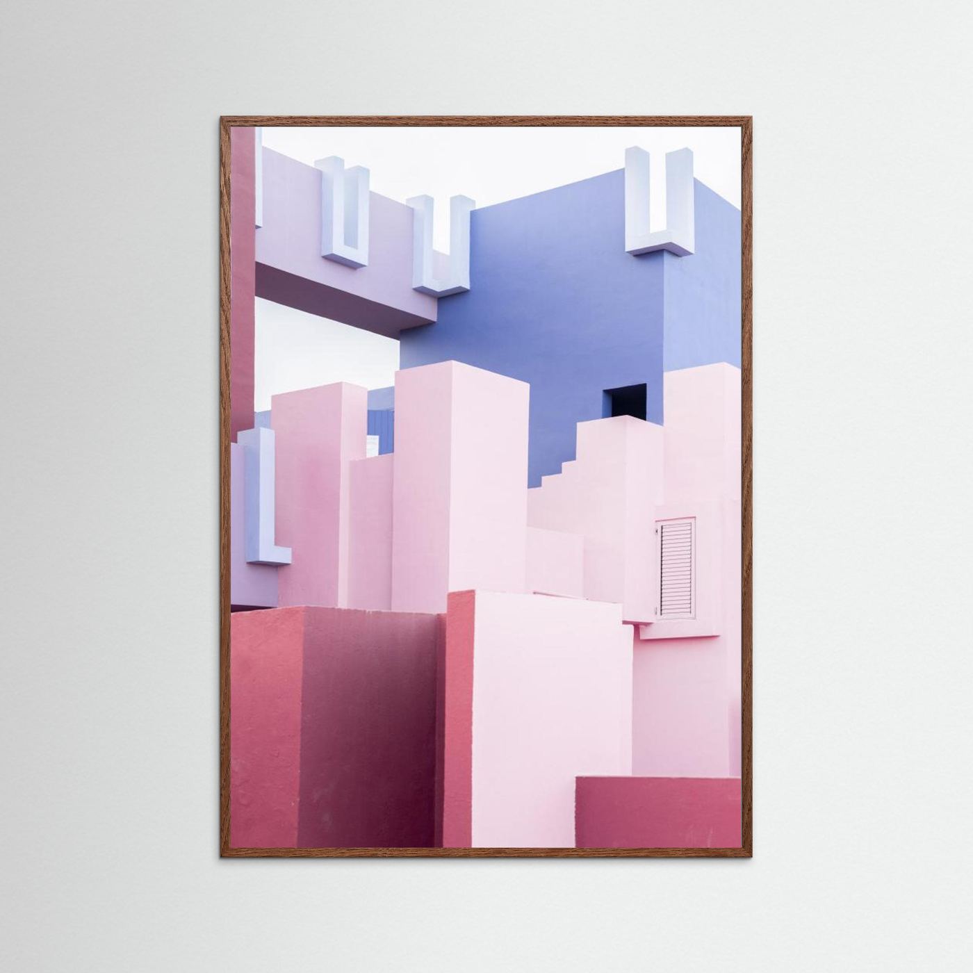 La Muralla Roja 3 by Kathrin Pienaar