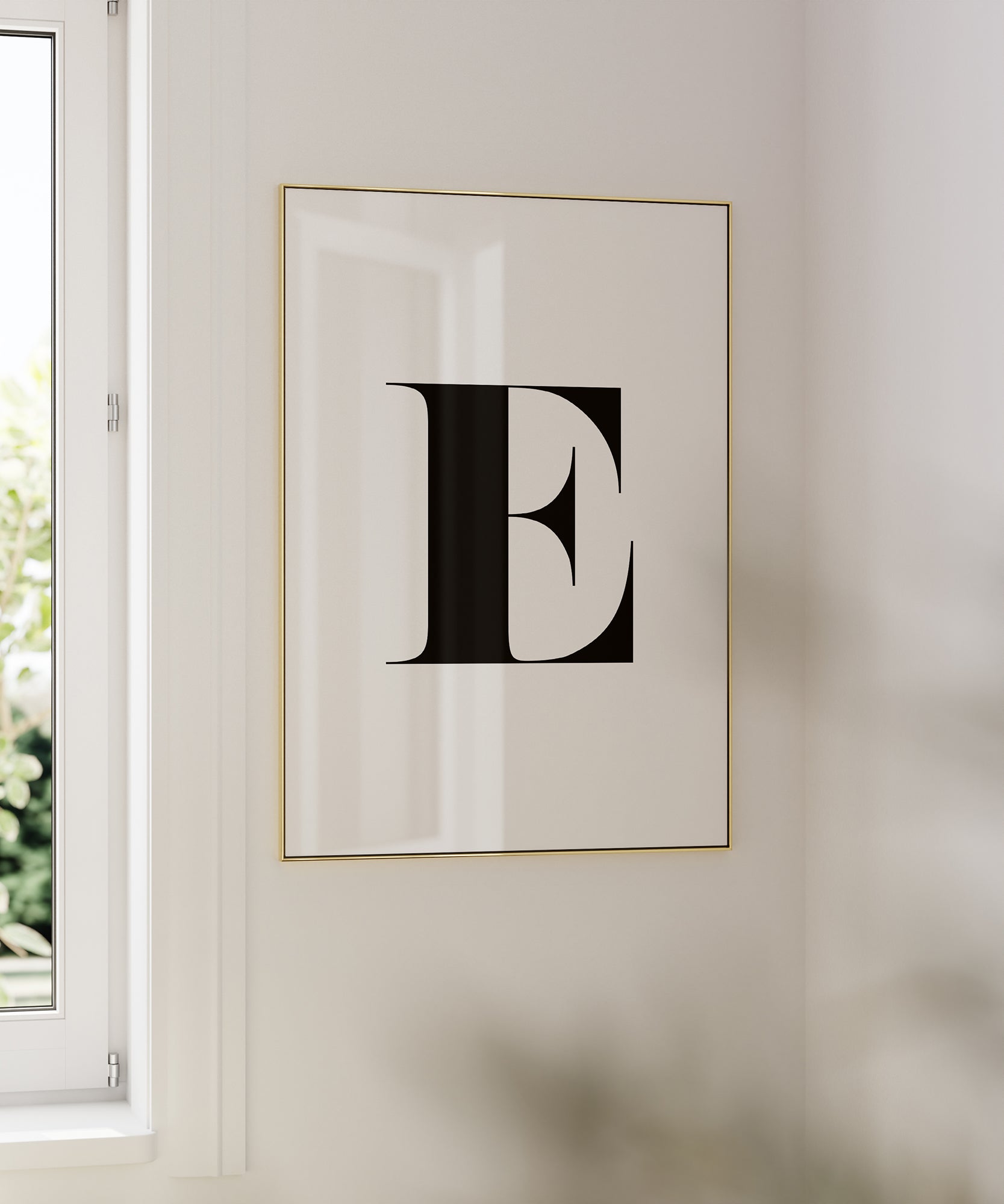 E LETTER B&W