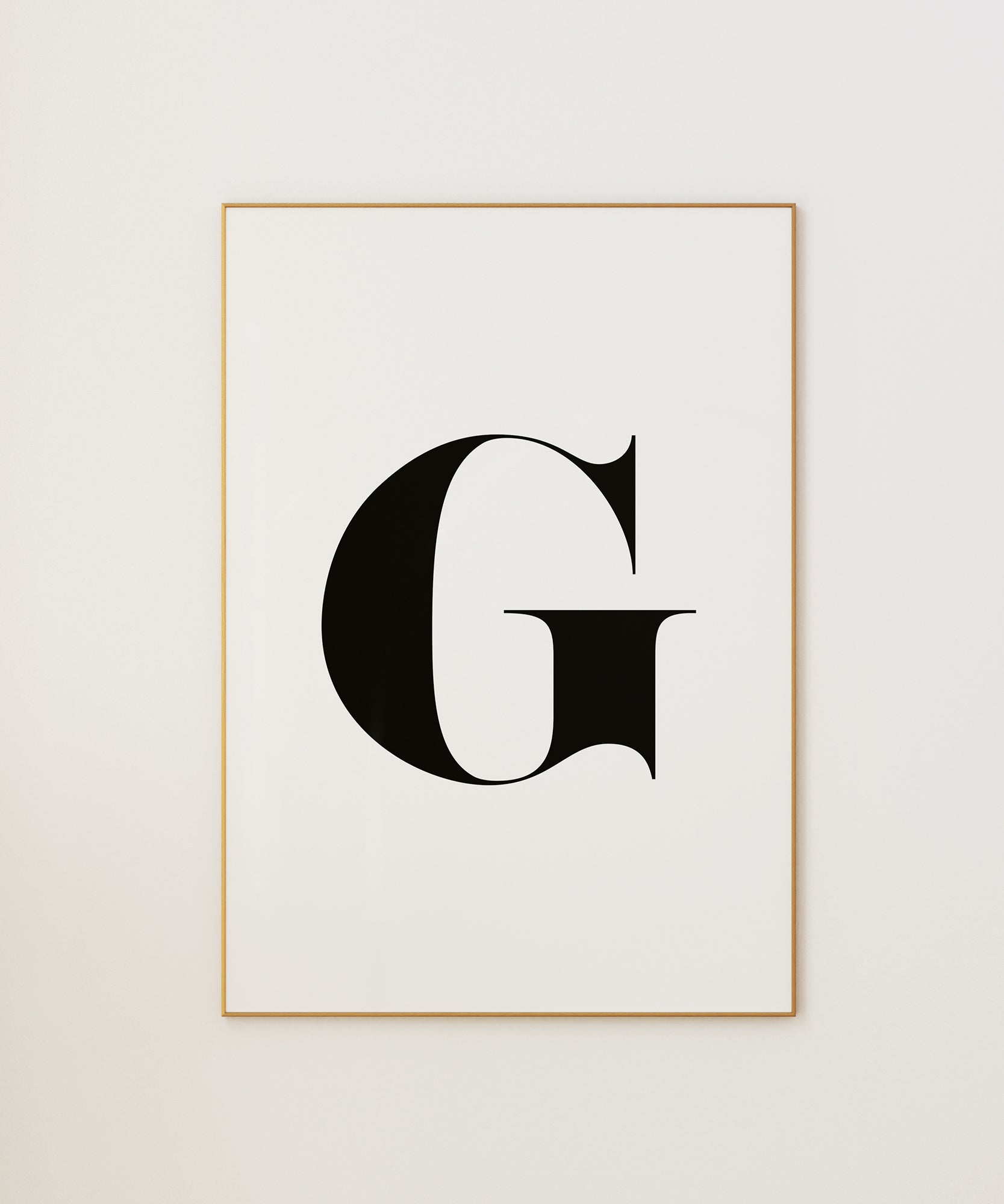 G LETTER B&W