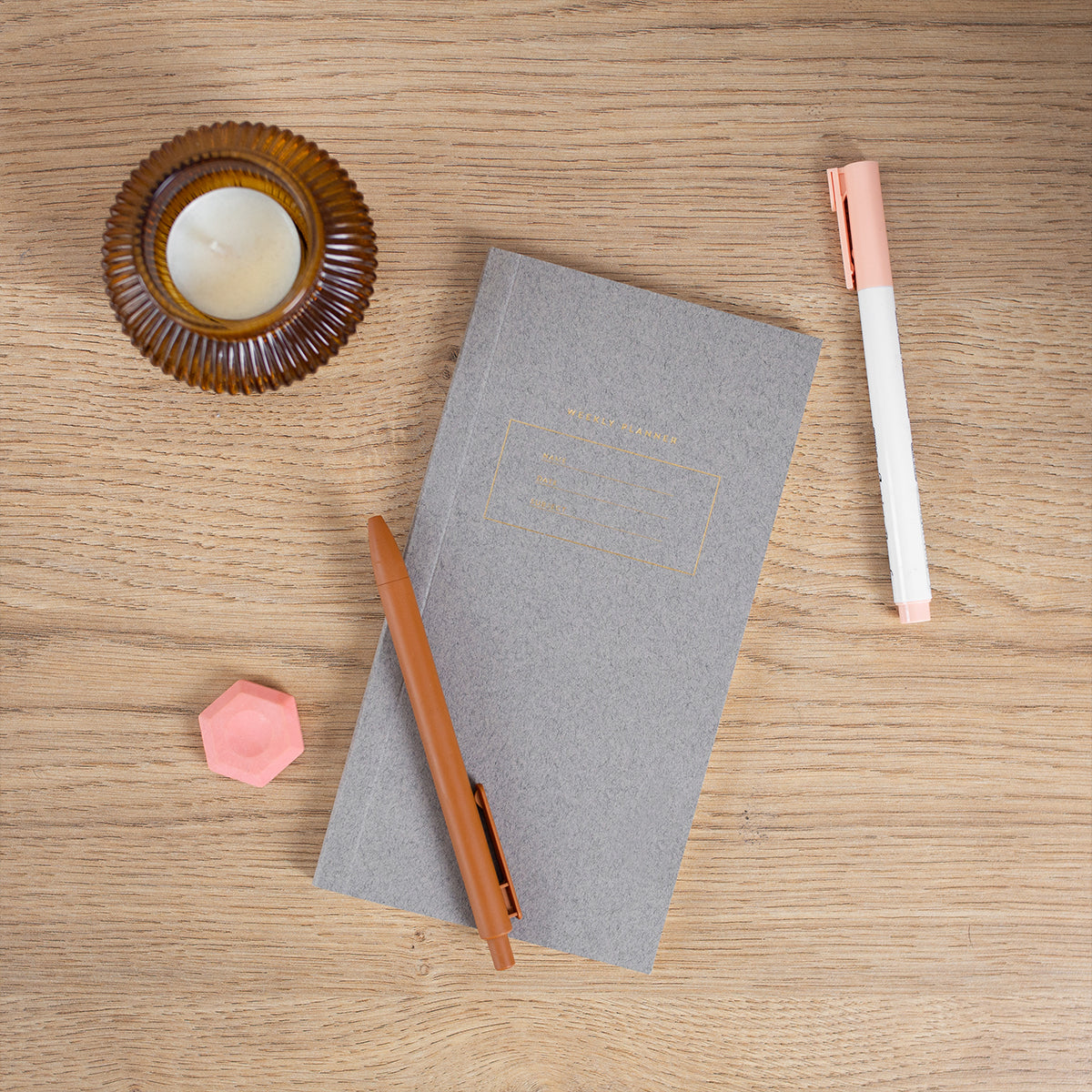 SOFTCOVER WEEKLY PLANNER / GRAY