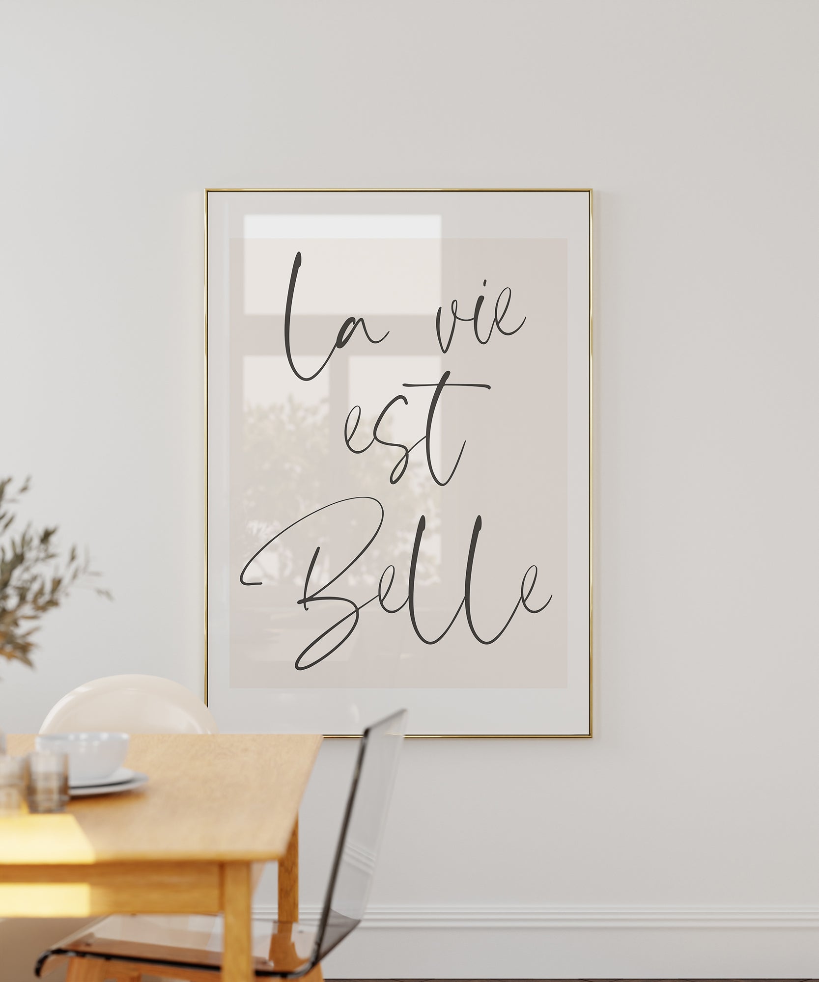 La Vie Est Belle