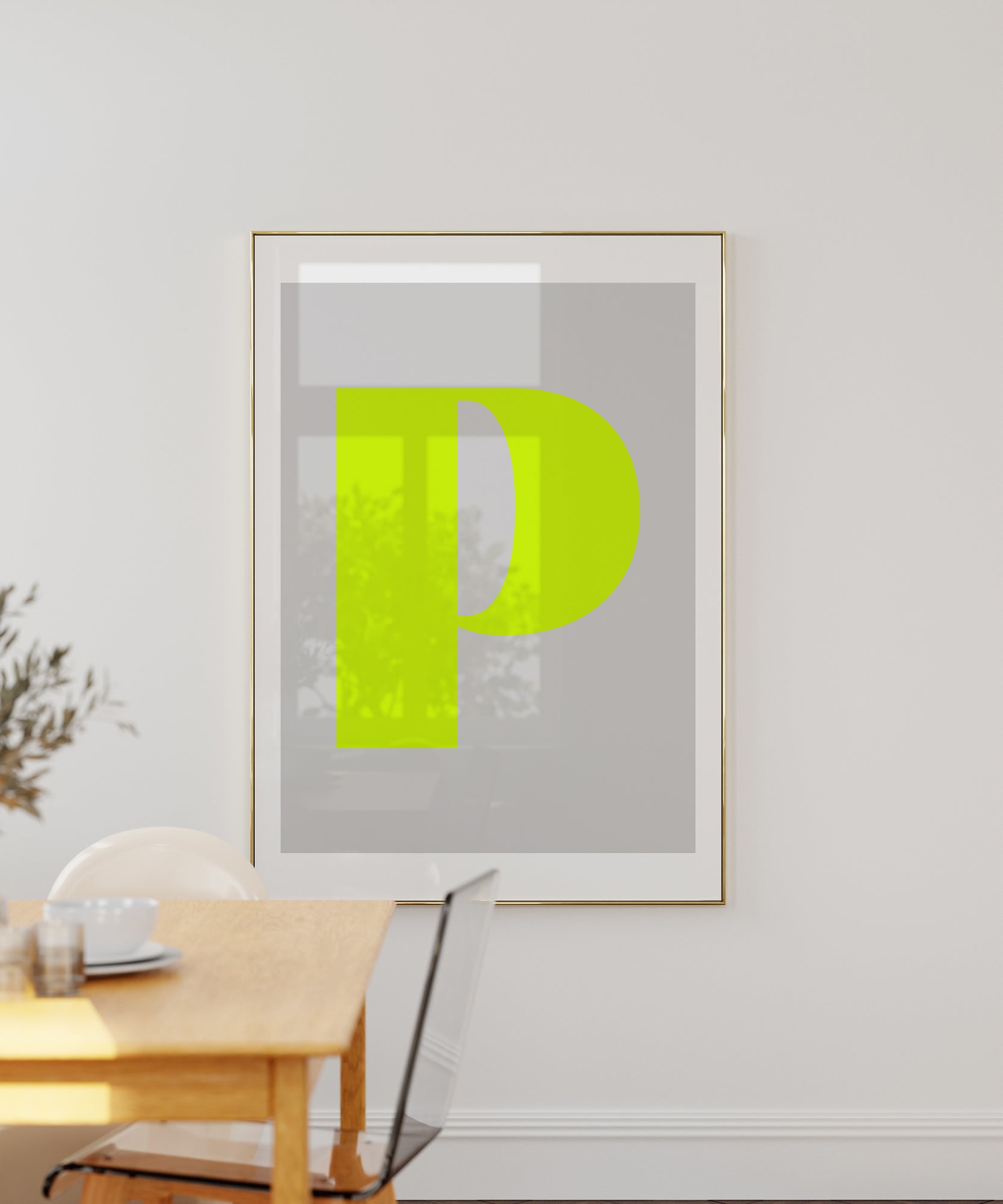 Stylish 'P LETTER' initial design, framed abstract prints for a personalized minimalist aesthetic.