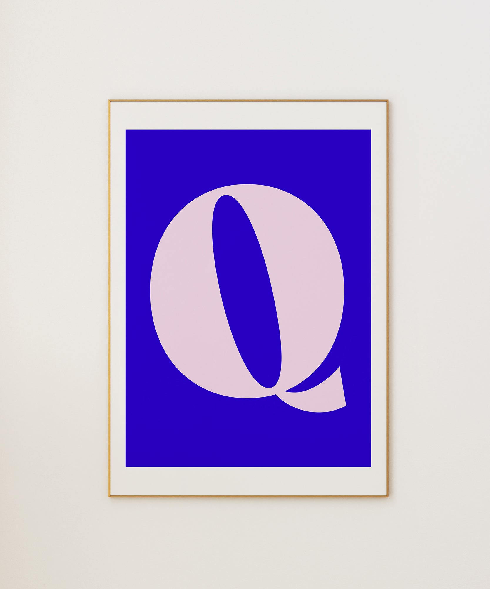 Bold 'Q LETTER' initial print, modern wall art for a personalized aesthetic statement.
