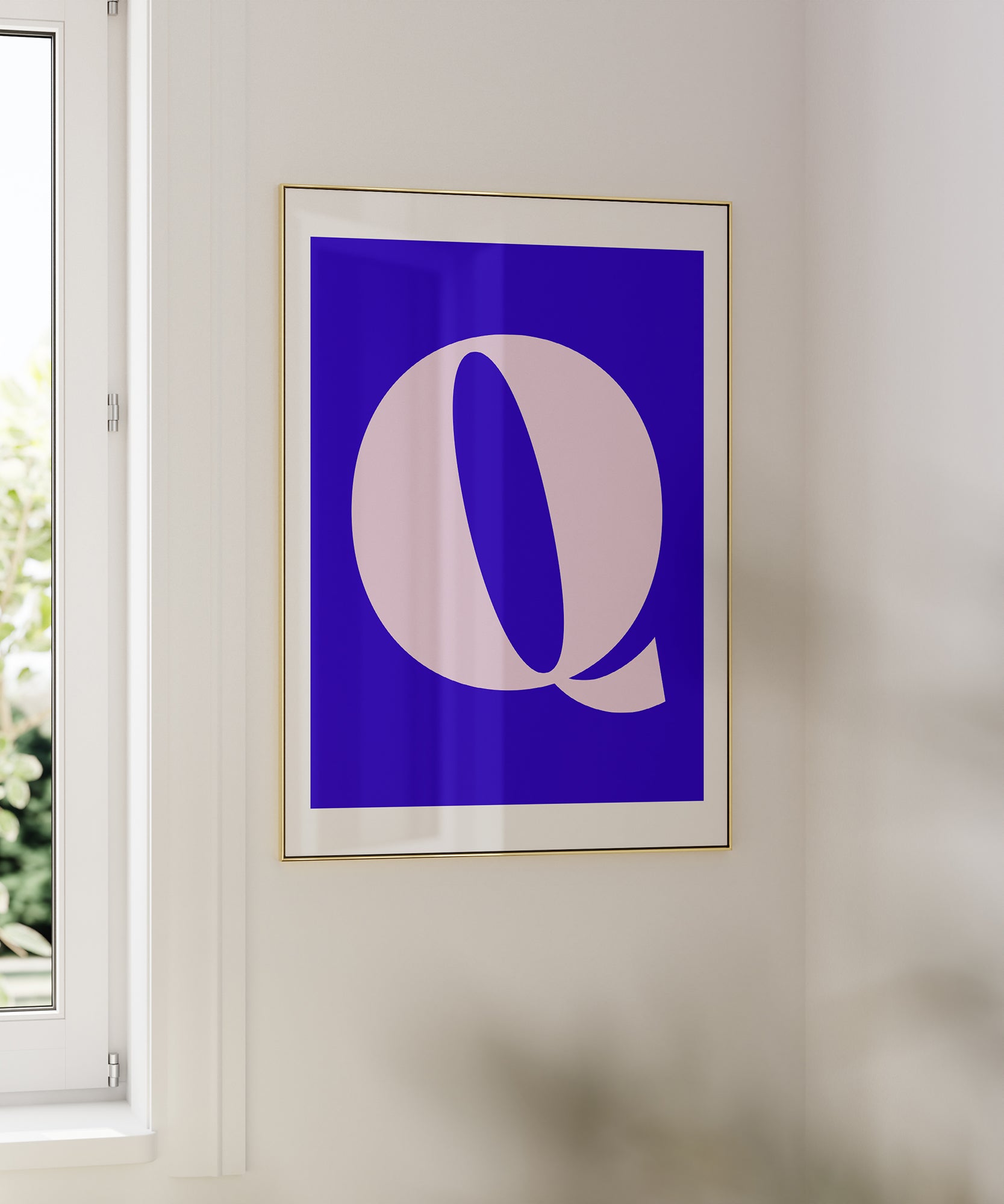 Bold 'Q LETTER' initial print, modern wall art for a personalized aesthetic statement.