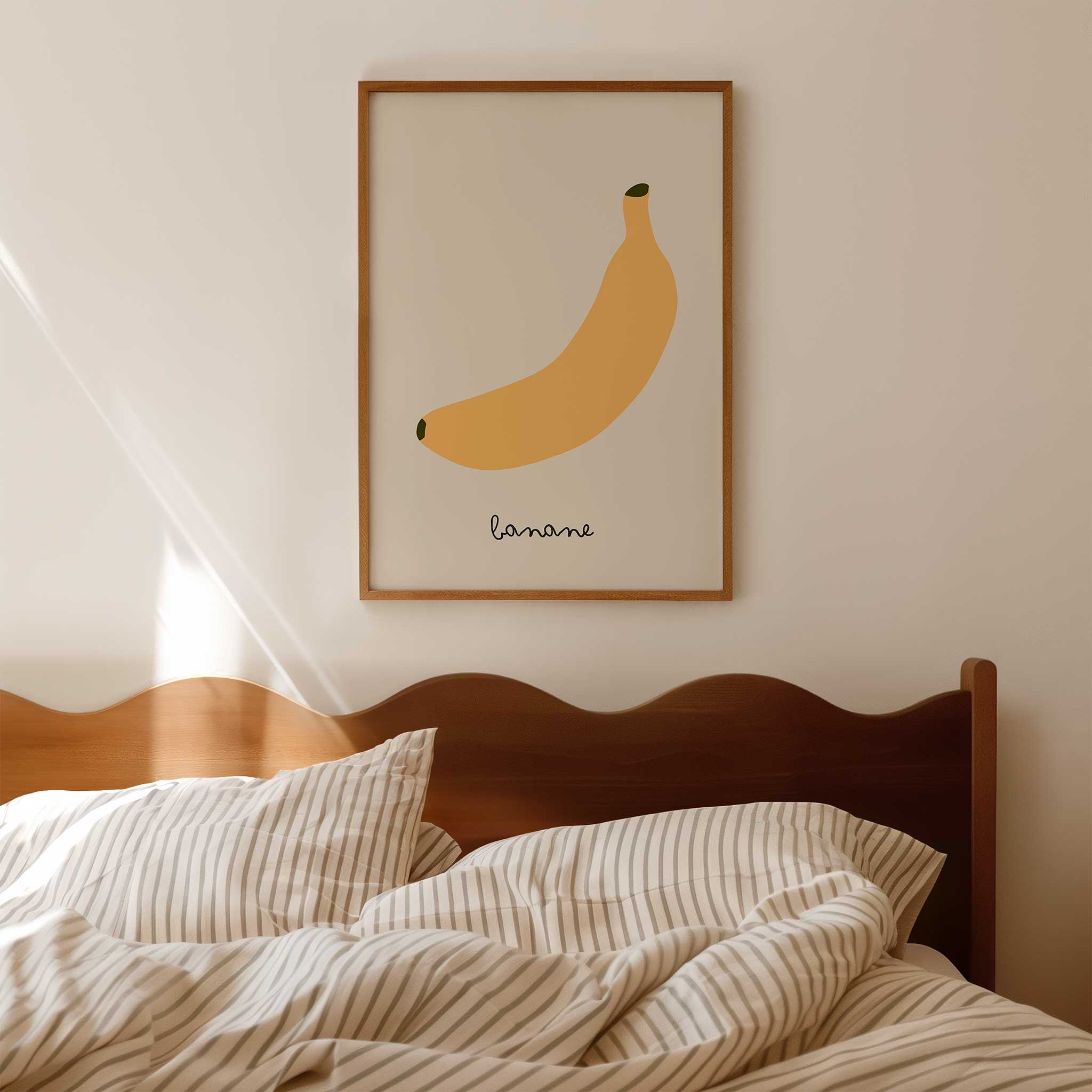 Playful banana illustration, 'Banane - Minimal Fruit Print,' modern wall art for kitchen aesthetic, titled 'Banane - Minimal Fruit Print'