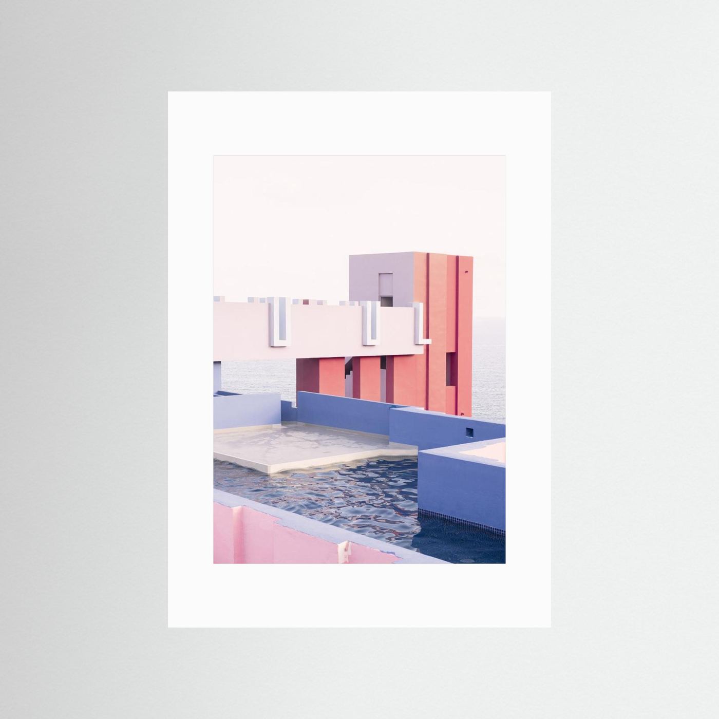 La Muralla Roja 1 by Kathrin Pienaar
