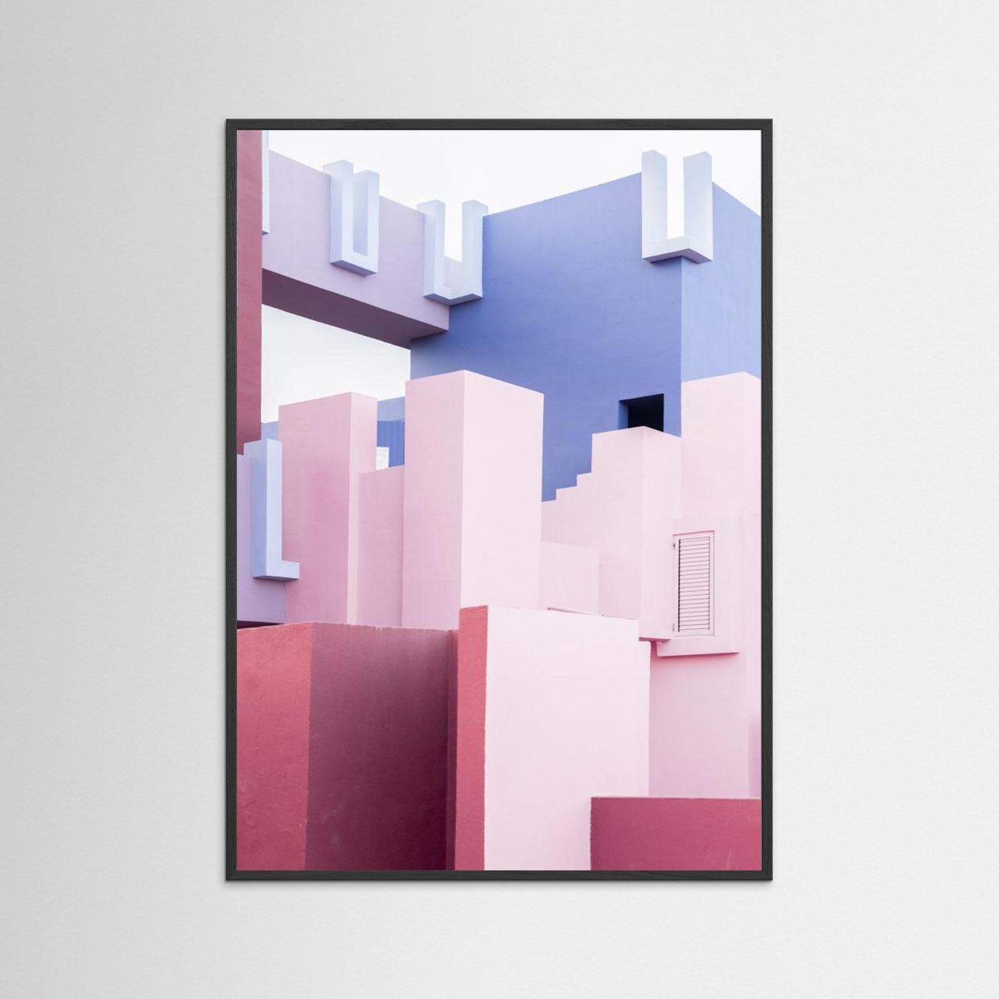 La Muralla Roja 3 by Kathrin Pienaar