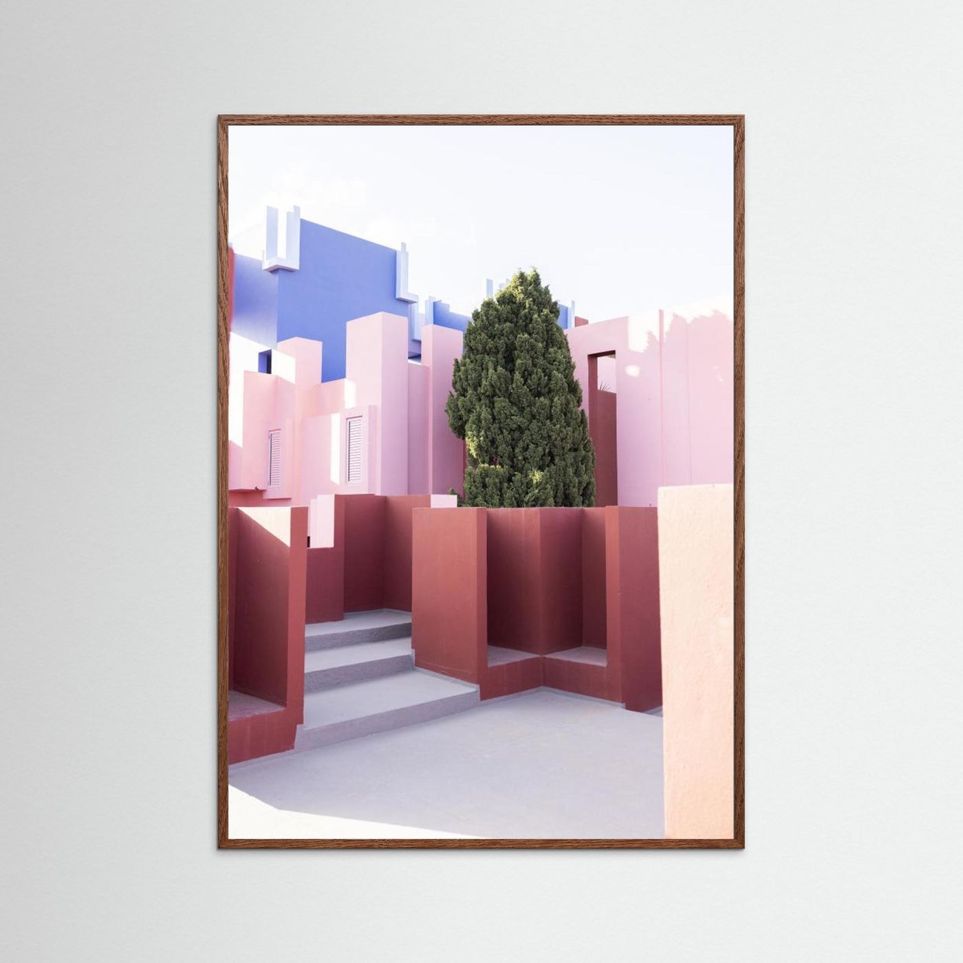 La Muralla Roja 2 by Kathrin Pienaar