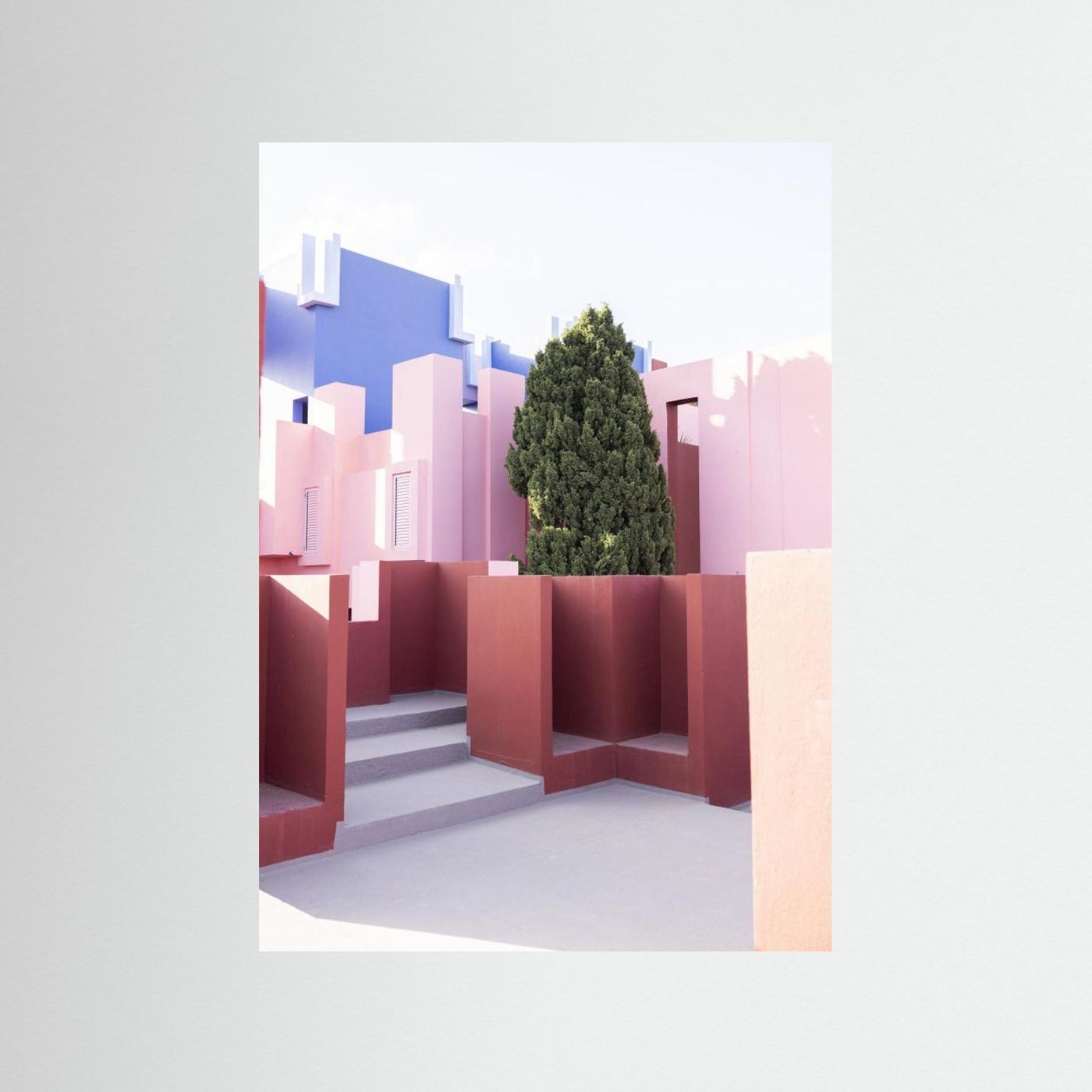 La Muralla Roja 2 by Kathrin Pienaar
