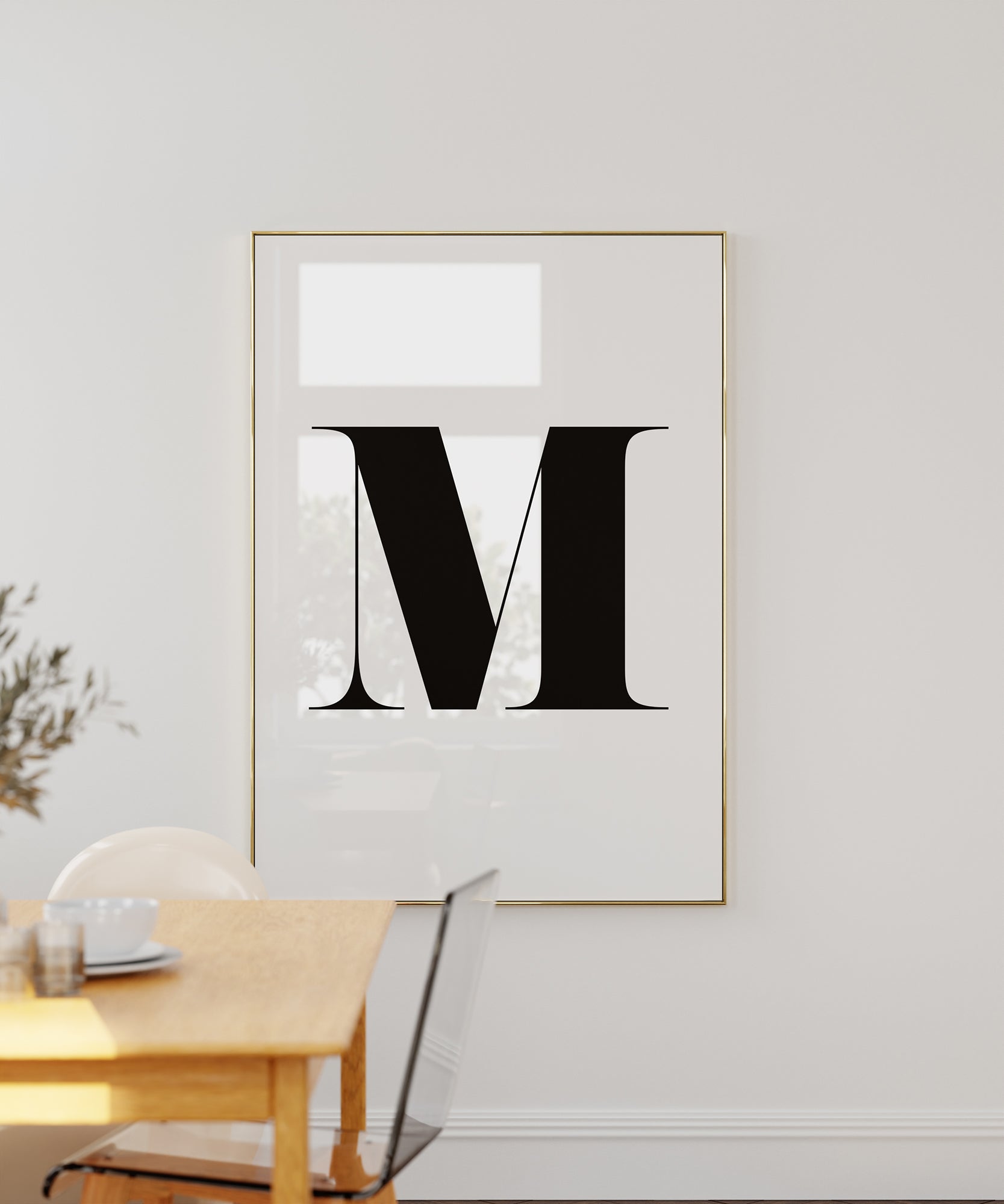 M LETTER B&W